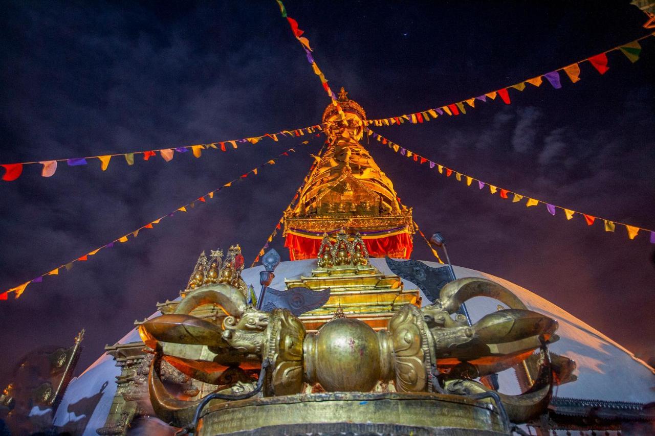 Hotel Lotus Buddha Inn カトマンズ エクステリア 写真